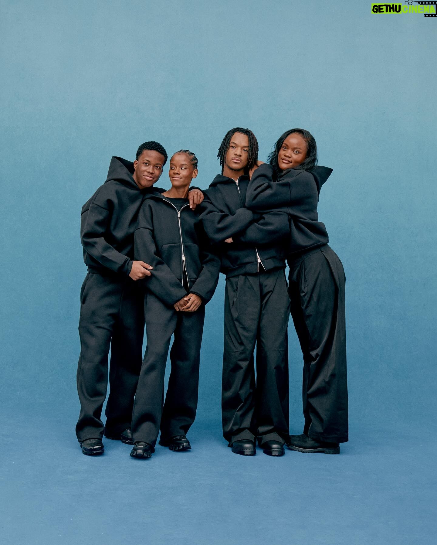 Letitia Wright - 90.1K Likes - Introducing the final segment of our Welcome Home campaign, featuring @letitiawright and her family on this special Christmas Day. A celebration of family, connection, and the beauty of coming together during this season.
For Letitia and her two younger siblings and cousin - Mariam, Hakeem & Rushan, the idea of home is all encompassing—it’s love, trust and a place of safety. Vulnerability and the process of building one another is a shared experience amidst their family.
When speaking to Hakeem about the feeling of being alongside his family on a campaign, which had never been done before, he expressed a sentiment of pride and belief of this being a direct result of love between his family and within the team, to be able to produce an authentic culmination of multiple forms of family.
Additionally, speaking to Mariam about how her family has formed who she is today, she said that they’d been the rock of her life, being there at every crucial step of her development from child to young adult.
Lastly, when asking cousin Rushan about his family’s importance to him it was as simple as it being everything to him. Nothing compares to the genuineness and real truthfulness of your family’s love.
In this collection, Letitia and her family wear a mixture of Night V2 Zip Hoodies & Pullovers, alongside Night V2 Stacks & Night Bermuda Nylon Pants. Their uniformity remphasises the solidarity they share between each other, through all they’ve experienced together as a family.
From our family to yours, wishing you a Merry Christmas filled with love, connection, and the warmth of togetherness.
Shot by @feng_ish
Lighting Gaffer: Akira Trees @a.trees
Creative Director : @emxxuel
Assistant to Creative Director: @michaelkings._
Producer: Abiola @abiolaa.k
Assistant Producer: @deborahray_
Stylist: @marikabastien
Stylist: @kadz.david
BTS: Luca Allick-Smith
Assistant: @amarachifelix_
Assistant: Daniel Atere
Assistant: Blessing Arogula-Kadejoh
MUA: @vinvivaa
Hair Stylist: @brendafordhair
#WelcomeHome #MerryChristmas