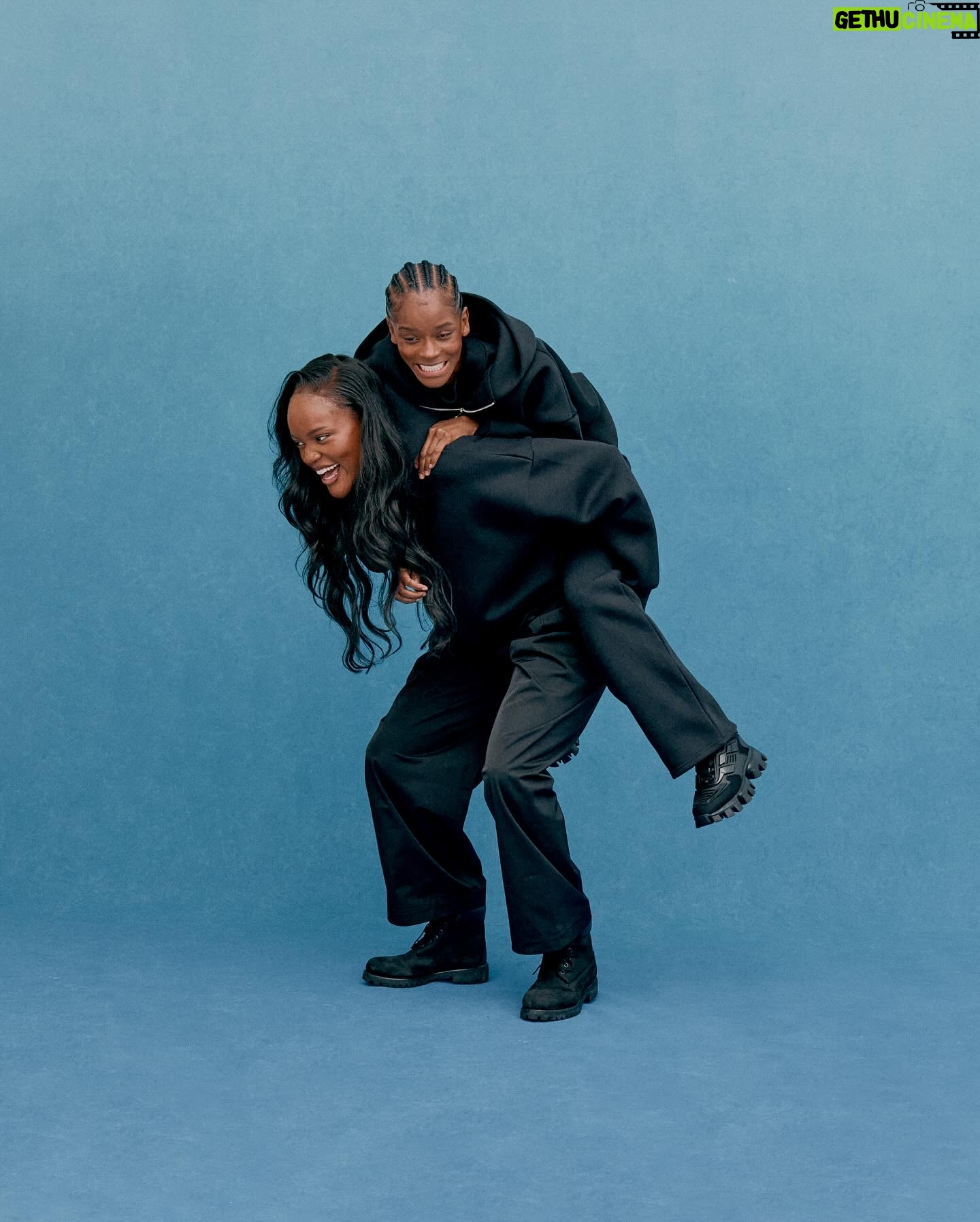 Letitia Wright - 90.1K Likes - Introducing the final segment of our Welcome Home campaign, featuring @letitiawright and her family on this special Christmas Day. A celebration of family, connection, and the beauty of coming together during this season.
For Letitia and her two younger siblings and cousin - Mariam, Hakeem & Rushan, the idea of home is all encompassing—it’s love, trust and a place of safety. Vulnerability and the process of building one another is a shared experience amidst their family.
When speaking to Hakeem about the feeling of being alongside his family on a campaign, which had never been done before, he expressed a sentiment of pride and belief of this being a direct result of love between his family and within the team, to be able to produce an authentic culmination of multiple forms of family.
Additionally, speaking to Mariam about how her family has formed who she is today, she said that they’d been the rock of her life, being there at every crucial step of her development from child to young adult.
Lastly, when asking cousin Rushan about his family’s importance to him it was as simple as it being everything to him. Nothing compares to the genuineness and real truthfulness of your family’s love.
In this collection, Letitia and her family wear a mixture of Night V2 Zip Hoodies & Pullovers, alongside Night V2 Stacks & Night Bermuda Nylon Pants. Their uniformity remphasises the solidarity they share between each other, through all they’ve experienced together as a family.
From our family to yours, wishing you a Merry Christmas filled with love, connection, and the warmth of togetherness.
Shot by @feng_ish
Lighting Gaffer: Akira Trees @a.trees
Creative Director : @emxxuel
Assistant to Creative Director: @michaelkings._
Producer: Abiola @abiolaa.k
Assistant Producer: @deborahray_
Stylist: @marikabastien
Stylist: @kadz.david
BTS: Luca Allick-Smith
Assistant: @amarachifelix_
Assistant: Daniel Atere
Assistant: Blessing Arogula-Kadejoh
MUA: @vinvivaa
Hair Stylist: @brendafordhair
#WelcomeHome #MerryChristmas