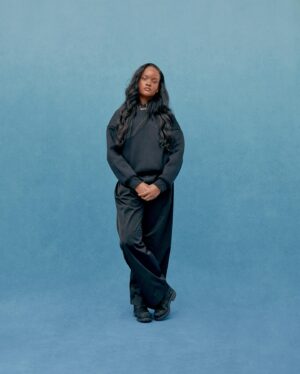 Letitia Wright Instagram - Introducing the final segment of our Welcome Home campaign, featuring @letitiawright and her family on this special Christmas Day. A celebration of family, connection, and the beauty of coming together during this season.

For Letitia and her two younger siblings and cousin - Mariam, Hakeem & Rushan, the idea of home is all encompassing—it’s love, trust and a place of safety. Vulnerability and the process of building one another is a shared experience amidst their family.

When speaking to Hakeem about the feeling of being alongside his family on a campaign, which had never been done before, he expressed a sentiment of pride and belief of this being a direct result of love between his family and within the team, to be able to produce an authentic culmination of multiple forms of family.

Additionally, speaking to Mariam about how her family has formed who she is today, she said that they’d been the rock of her life, being there at every crucial step of her development from child to young adult.

Lastly, when asking cousin Rushan about his family’s importance to him it was as simple as it being everything to him. Nothing compares to the genuineness and real truthfulness of your family’s love.

In this collection, Letitia and her family wear a mixture of Night V2 Zip Hoodies & Pullovers, alongside Night V2 Stacks & Night Bermuda Nylon Pants. Their uniformity remphasises the solidarity they share between each other, through all they’ve experienced together as a family.

From our family to yours, wishing you a Merry Christmas filled with love, connection, and the warmth of togetherness.

Shot by @feng_ish 
Lighting Gaffer: Akira Trees @a.trees 
Creative Director : @emxxuel 
Assistant to Creative Director: @michaelkings._ 
Producer: Abiola @abiolaa.k 
Assistant Producer: @deborahray_ 
Stylist: @marikabastien 
Stylist: @kadz.david 
BTS: Luca Allick-Smith
Assistant: @amarachifelix_ 
Assistant: Daniel Atere 
Assistant: Blessing Arogula-Kadejoh
MUA: @vinvivaa 
Hair Stylist: @brendafordhair 

#WelcomeHome #MerryChristmas