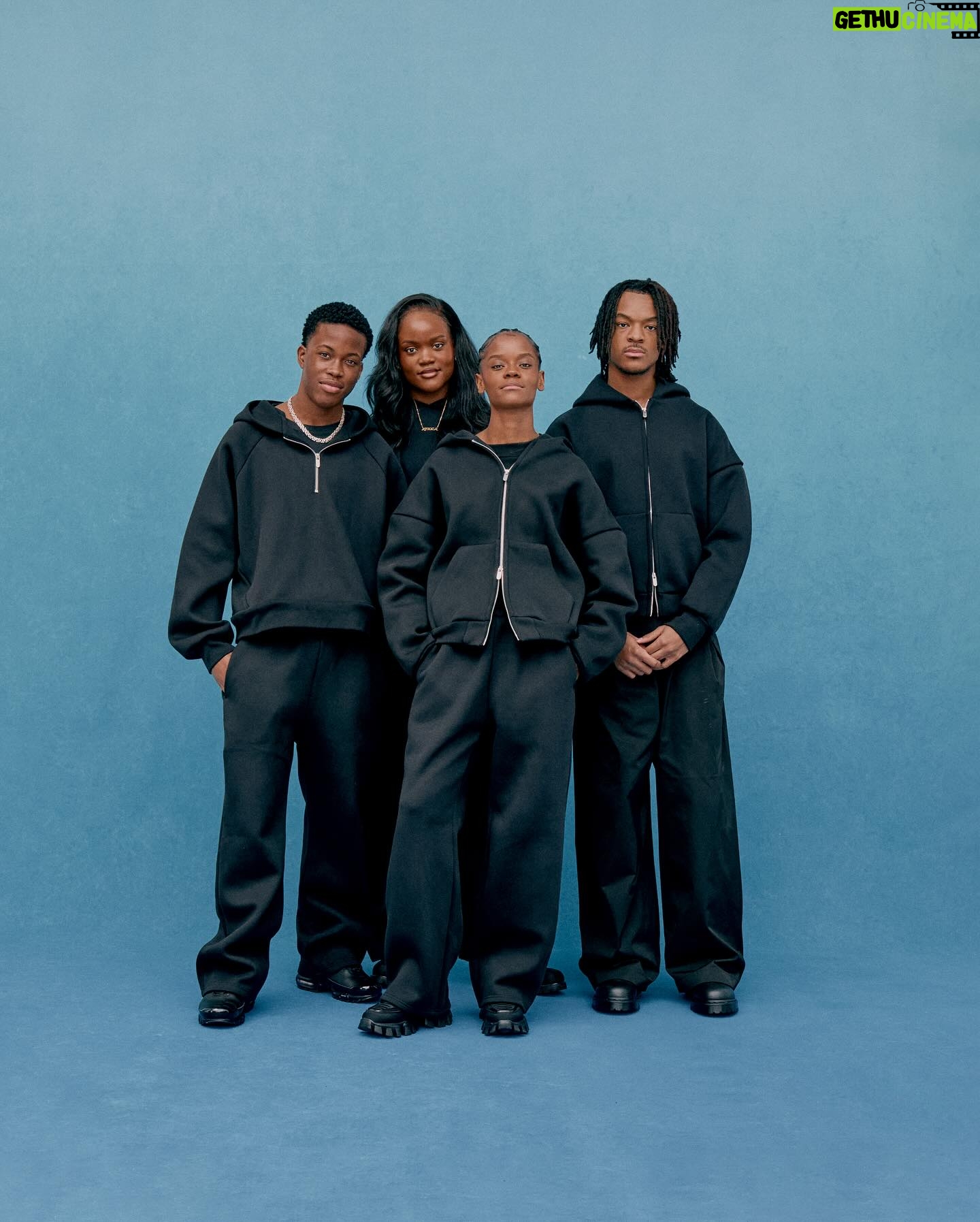 Letitia Wright - 90.1K Likes - Introducing the final segment of our Welcome Home campaign, featuring @letitiawright and her family on this special Christmas Day. A celebration of family, connection, and the beauty of coming together during this season.
For Letitia and her two younger siblings and cousin - Mariam, Hakeem & Rushan, the idea of home is all encompassing—it’s love, trust and a place of safety. Vulnerability and the process of building one another is a shared experience amidst their family.
When speaking to Hakeem about the feeling of being alongside his family on a campaign, which had never been done before, he expressed a sentiment of pride and belief of this being a direct result of love between his family and within the team, to be able to produce an authentic culmination of multiple forms of family.
Additionally, speaking to Mariam about how her family has formed who she is today, she said that they’d been the rock of her life, being there at every crucial step of her development from child to young adult.
Lastly, when asking cousin Rushan about his family’s importance to him it was as simple as it being everything to him. Nothing compares to the genuineness and real truthfulness of your family’s love.
In this collection, Letitia and her family wear a mixture of Night V2 Zip Hoodies & Pullovers, alongside Night V2 Stacks & Night Bermuda Nylon Pants. Their uniformity remphasises the solidarity they share between each other, through all they’ve experienced together as a family.
From our family to yours, wishing you a Merry Christmas filled with love, connection, and the warmth of togetherness.
Shot by @feng_ish
Lighting Gaffer: Akira Trees @a.trees
Creative Director : @emxxuel
Assistant to Creative Director: @michaelkings._
Producer: Abiola @abiolaa.k
Assistant Producer: @deborahray_
Stylist: @marikabastien
Stylist: @kadz.david
BTS: Luca Allick-Smith
Assistant: @amarachifelix_
Assistant: Daniel Atere
Assistant: Blessing Arogula-Kadejoh
MUA: @vinvivaa
Hair Stylist: @brendafordhair
#WelcomeHome #MerryChristmas