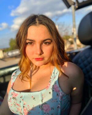 Lexi Rabe Instagram - Loving that California ☀️