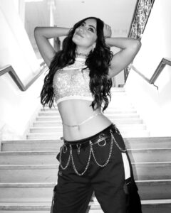 Actress Liana Ramirez HD Photos and Wallpapers April 2025