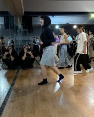 Lip J Instagram - @cest_la_waack 
This was not only just one of my dance travel. I had to come back here and see these beautiful talents and to my old friends. I’m so glad that I was being part of C’est la Waack 10th anniversary and see everybody is still the same it just make me feel I’m the luckiest person in life 🍀 

@chrissy_chou Thank you so much have me back. 
We share the best moments, I missed you my friend. 
I always hope for the best for you Avengers👊🏻