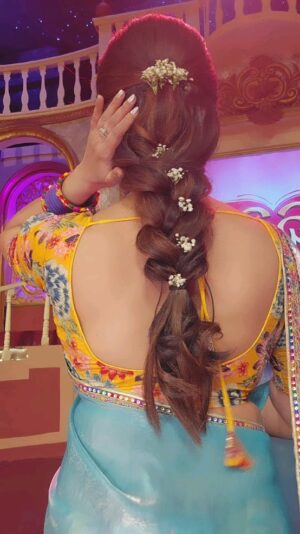 Lipi Mohapatra Instagram - The trend is your friend.... 😉❤️
.
.
#lipi ##lipimohapatra #trending #reelkarofeelkaro #reeitfeelit #reelkarofeelkaro #reelsinstagram #instagram #instalove #instalike #instalook #trending #happiness #instalook #instalike #saree ##sareelove #sareefashion #didino1 #lifestyle #happysoul #instagram #odiajhia