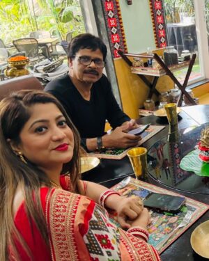 Lipsa Mishra Instagram - Happy New Year From Acharya Family to you All🙏