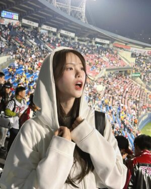 Luda Instagram - 야구는 잘 모르지만 응원은 끝내주게 하고 온 사람 ⚾