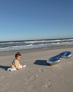 Madisson Hausburg Instagram - Happy 3rd birthday to the boy who made me a mom! 👼🏼 We love you and miss you everyday, Elliot! 

“Grief is like the ocean. It comes on waves ebbing and flowing. Sometimes the water is calm, and sometimes it is overwhelming. All we can do is learn to swim.” - Vicki Harrison