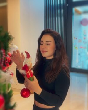 Maguy Bou Ghosn Instagram - Merry Christmas 🎄🤍