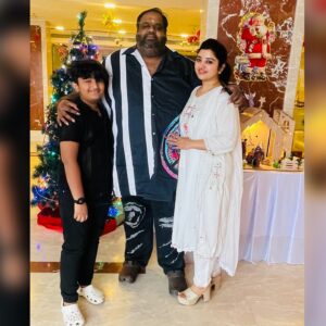 Mahalakshmi Shankar Instagram - Wishing you all a joyful and blessed Christmas ⭐️ May your day be filled with love, laughter, and happiness! 💫
Wonderful white salwar from @_lady_love_29