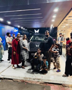 Maisha Dixit Instagram - New ride 🤭🤚
Congo mummy papa @pavittardixit and @cute_nehadixit thank you so much for this  beautiful car