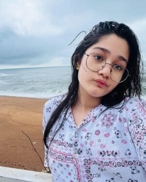 Maisha Dixit Instagram - 👉🏻👈🏻