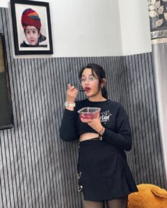Actress Maisha Dixit HD Photos and Wallpapers December 2024