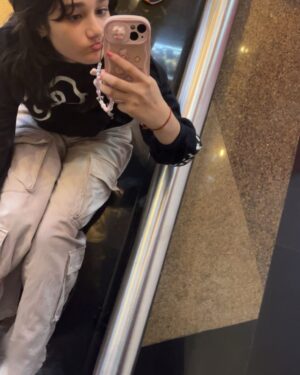 Maisha Dixit Instagram - 👾