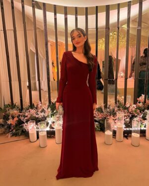 Malak Ahmed Zaher Instagram - SherifXNour🤵🏻👰🏼‍♀️✨

Stylist @sandragamil1 
Dress @manarmagdycouture 
MUA @duhamukhtar 
Hair @ebram_girgs 
Jewelry @iramjewelry_