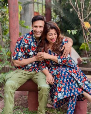 Malini Kapoor Instagram - Twinning in @erisha_brand ❤️💙