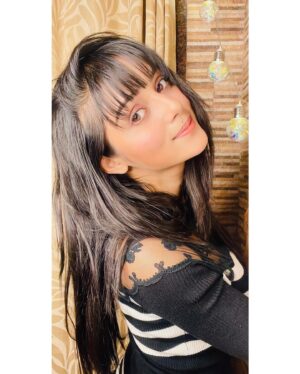 Mallika Singh Instagram - In the in-between hour, the solitary hour,
before day begins all the world
gradually reappears…✨
 - Morning 
may yours be a good one🫠
Happy 2.2 ❤️