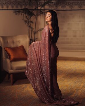 Mallika Singh Instagram - ✨Kind Heaven! increase that silvery gleam,
And bid these clouds depart,
And let those soft celestial beam
Restore my fainting heart!✨
 
📸  @vedantrshetty @portraitsbyvedant 
Stylist @stylebyalnoor 

Thank you @ruchigoya777 and dharam ji for the beautiful evening. It was lovely being a part of this event.

@faizan_khan_celebrity_manager for making it possible. 
 
Lots of love Faridabaaaaaad ✨🫶🏻