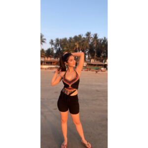 Mallika Singh Instagram - Dear Nature
  As you frighten the ships at wavy sea… 
  Flow along….✨