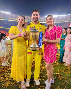 Malti Chahar Instagram - We will miss you CSK family💛
It all started in 2018! And we got immense love from the csk family! 7 years of this beautiful journey and three trophy winning moments! 
I will always cherish all these moments and unconditional love I got from you people.
My heart will always belong to you! 💛

#yellove #whistlepodu #csk