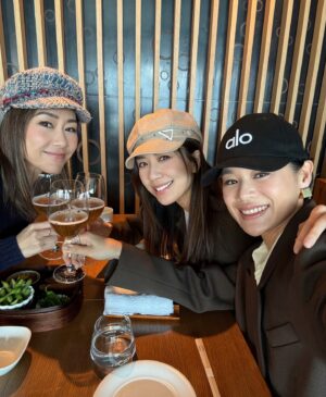 Mandy Wong Instagram - 𝑷𝒓𝒊𝒄𝒆𝒍𝒆𝒔𝒔 𝒎𝒐𝒎𝒆𝒏𝒕𝒔 ❤️

@nwuuu @myoliemyolie @selenaleelalee @ccandice.c