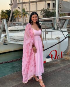 Actress Mannara HD Photos and Wallpapers December 2024