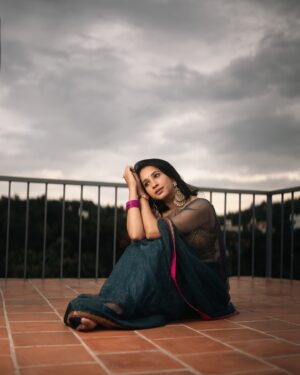 Manvita Kamath Instagram - 🦋🌸🧿
.
.
.
.
@laxmikrishnaofficial 
@suhas_sapthagiri 
@art_by_rekhakarthik 
@geetha_celebritymakeover