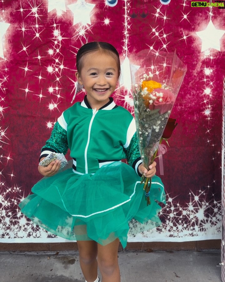 Mari Madrid - 20.3K Likes - Numah had her first ever dance recital this past weekend and of course it was to an 808 remix of the grinch just like we always dreamed it would be.