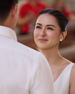 Marian Rivera Instagram - I will always cherish our journey with God, and our beautiful children, Zia and Sixto. 🙏🏻☝🏻♥️ Salamat sa pagtupad sa pangarap ko, ang magkaroon ng Pamilya.
