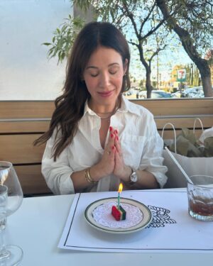 Marla Sokoloff Instagram - You just get so many trips ‘round the sun.
Yeah, you only, only live once.#followyourarrow #thisis44 
#birthday #happybirthday