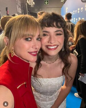 Marta Hazas Instagram - Increíble premier mundial ayer de CULPA TUYA que se marcó @primevideoes  en Madrid 🎥🔥 
Estrenamos el 27 de diciembre!!!! 
Qué maravilla ver la película rodeada de tanta gente disfrutando.
Hasta Robin se vino! #Todoalrojo #rafaela #madresehijas #vistalegre 
.
LOOK
@teresahelbig 
@josejuan35 
@magritshoes 
@joseluisjoyerias 
MUAH
@robertosiguero 
@lancomeofficial 
@beautyexpertlancome #makeup
@saloncheska
