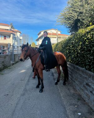 Matilde Gioli Instagram - Evviva Sant’Antonio 🐴

📍Sutri 2025