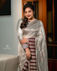 Actress Meena HD Photos and Wallpapers December 2024