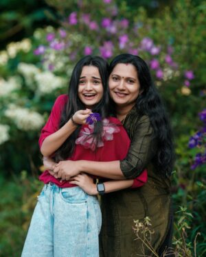 Meenakshi Anoop Instagram - Happy birthday to you ammee….. my other half i am you and you are me ! no matter how old I am I always need you and in this world you are my world love you shudhari I love you soo soo much 😘🤍