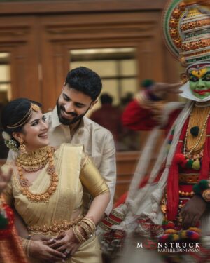 Megha Akash Instagram - My bestfriend and soulmate 
Forevermore 💍 🤍

Hair and make up @salomirdiamond @teamdiamondartistry @raisedbrowsbybhavani 
Photography @moonstruckbykarthiksrinivasan 
Saree @dhinakaran_silks 

#MegsVish