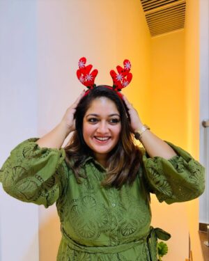 Meghana Raj Instagram - 🎄🎁🥮🦌☃️❄️🔔🌟 
Merry Christmas! ♥️