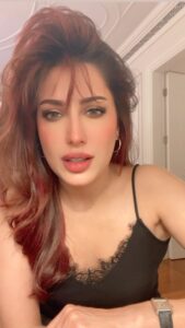 Actress Mehwish Hayat HD Photos and Wallpapers October 2023