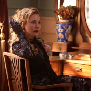 Meryem Uzerli Instagram - T O N I G H T #buakşam 20:00/ 8pm ( turkish time ) @nowtvturkiye ROSALIE is joining the show … „SAKIR PASA AILESI , MUCIZELER VE SKANDALLAR“ @medyapimresmi 
Love you Rosalie… welcome ❤️