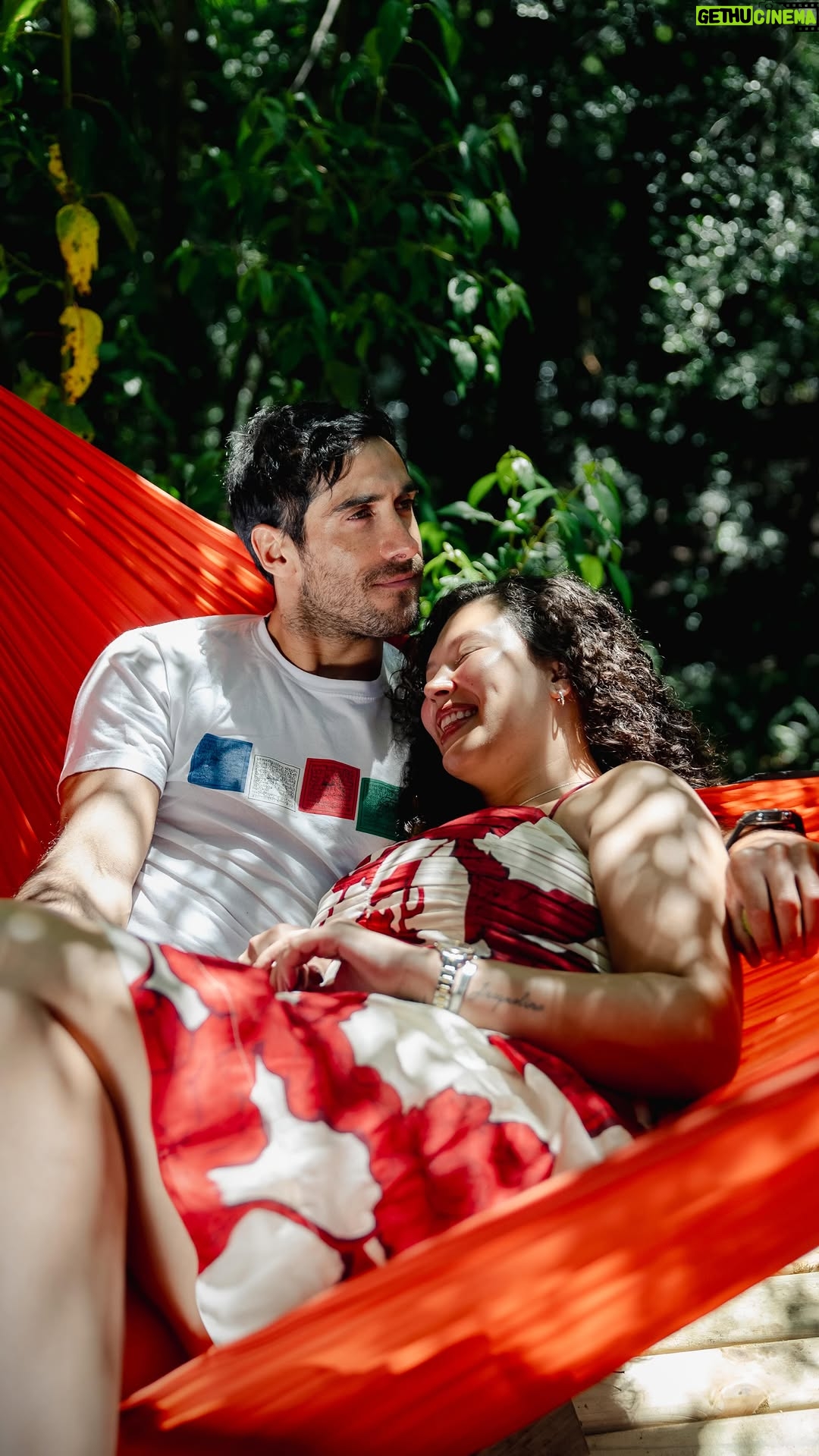Michelle Carvalho - 233.2K Likes - Hay situaciones que nos confunden y nos dejamos engañar, por eso es importante prestarles atención y captar las señales 🦋
Y en esta cruzada ¡si estamos juntos! porque cuando se trata de unirnos por algo para tener la atención de todos, lo haremos con tal de concientizar sobre los problemas de la tiroides 🦋
Si tienes síntomas que parecieran ser estéticos, tal vez se trata de algún problema a la tiroides. Sal de dudas haciendo el test en midetutiroides.com 🦋❤️
¡Hazte el examen! Hombres y mujeres están expuestos a esto y es necesario que no lo pasen por alto. No dejes que la desinformación te engañe 🦋
@midetutiroideslatam