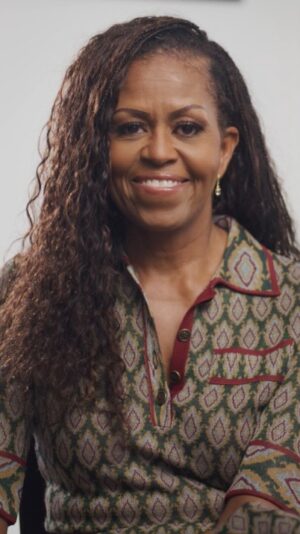 Michelle Obama Instagram - Growing up, my dad used to tell me and my brother Craig that “no one can make you feel bad if you feel good about yourself.” It’s a lesson I’ve carried with me to this day. 

No matter where you are on your journey, there are folks out there who may make you feel othered. But I want to remind you that so often, what you perceive as your differences — are actually your strengths — and in many ways, they are the source code to your successes. 

This is one of the lessons I share in my new workbook, Overcoming, which is available now at michelleobamabooks.com or at your local bookstore.