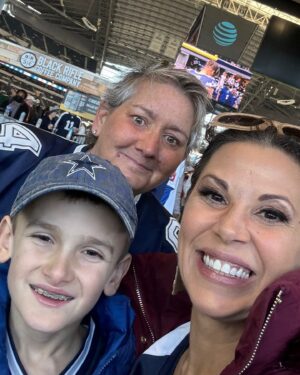 Mickie James Instagram - #Cowboys 🏈🤠

#sundayfunday #football #nfl #footballsunday #dallas 
#dallascowboys #howboutthemcowboys