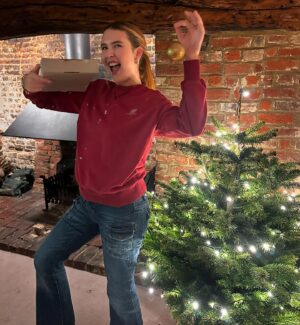 Mimi Webb Instagram - hiiii my darling legends 🥹 I know I’ve been a little missing in action the last 2 weeks but honestly been enjoying this little path of mine that I’m on at the moment ❤️ wanted to get a little collection of videos / pictures on what I’ve been up to over this Christmas holiday & it’s by far been my favorite one yet 🥹. I don’t know where to begin to how my feelings have been moving this year but it’s been a roller coaster! 🎢 after 3 years of my life being constantly on the road here there & everywhere this year has been a little more personal for me , I’ve been working away in LA/ LDN for months at a time getting this 2nd album to sound exactly how I want it with the most talented people and I’ve done a few tours which I’ve loved!!!! & a couple US festivals but I’ve also really started to learn the meaning of LIVING!! not just on the stage where I feel my most higher self but also in my day to day emotions when I don’t have fans screaming my name every night (which I loveee lol pls don’t stop) ..but I really started to learn how to give myself that acceptance and approval this year which I think I’ve been longing for since a very young age. I learnt that we all have our own path to follow and you really never know what’s round the corner.. please if I can spread 1 message it would be to enjoy your life exactly the way you want to live it!! you only have one chance to do exactly what makes you happy so go do it!! Book that skii class in , do them crazy morning hangovers (not too many they are not fun 😉🤣) go do that sky dive! go for that new job interview if you want to! go move to that place you’ve always dreamed of! & go be with your loved ones ❤️the world is our oyster and the universe is listening! 2025 is about living in the present and doing what makes you happy!!! and when your in that magical present moment anything can happen!!! let’s have the best time this year !! keep our energies high and smash the bloody hell out of it!! and they’ll be down times of course it would be boring without any of those wouldn’t it ;) but you get straight back up and keep moving! count your blessings and MOVE ❤️ love you so much team!!! See you on stage in 2025! Off we go.