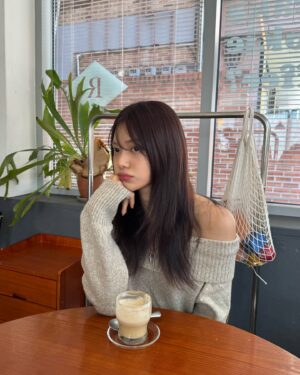 Min-seo Instagram - 날씨가 조와☀️