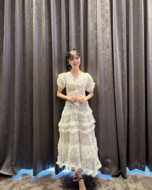 Mio Kudo Instagram - 🖤💐🎀な
2025年はじめでした！

💄　@yumikasawanishi 
👗　@stylistmikuishikawa