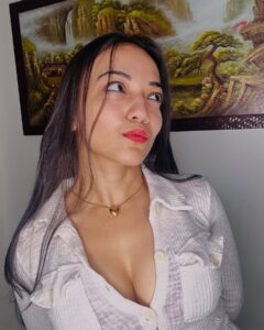 Mishti Basu Most Liked Photos and Posts