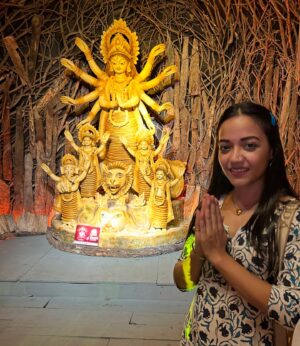 Mishti Basu Instagram - Maa ❤️🕉️🙏

#realpallavibasu #durgapujo #durgapujo2024