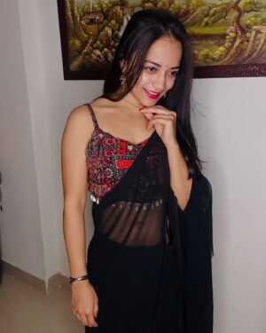 Mishti Basu Instagram - Hey check my bio link 🔥🔥

#realpallavibasu