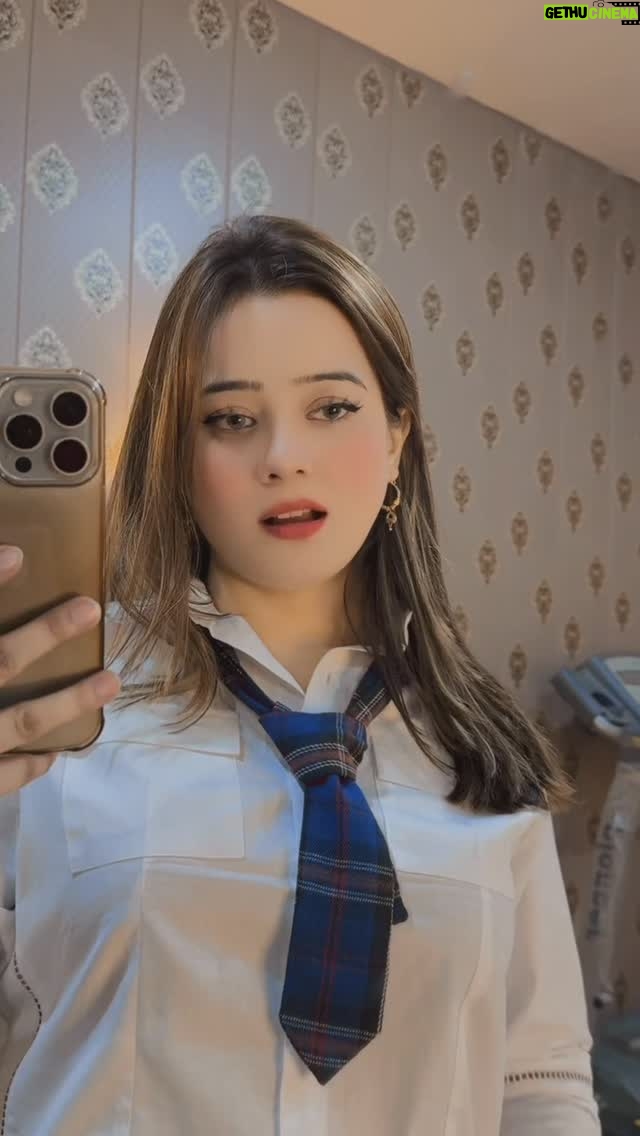 Miss Wow - 1.8K Likes - #reels