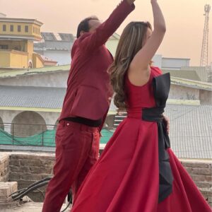 Miss Wow Instagram - Random pics are always best thankyew @rindzafar  for random clicks #random