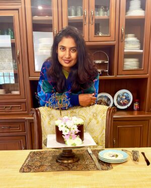 Mithali Raj Instagram - Feeling so loved and grateful for all the wonderful birthday wishes! Thank you for brightening my day with your kind words and warm blessings. From friends, well-wishers and fans, you all have made this day very special! 🤗