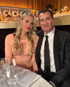 Actress Molly Sims HD Photos and Wallpapers January 2025
